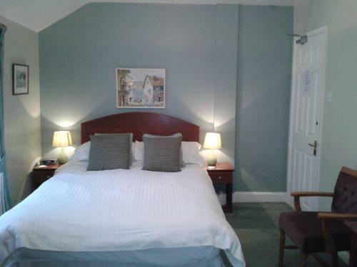 Hostal The Burleigh