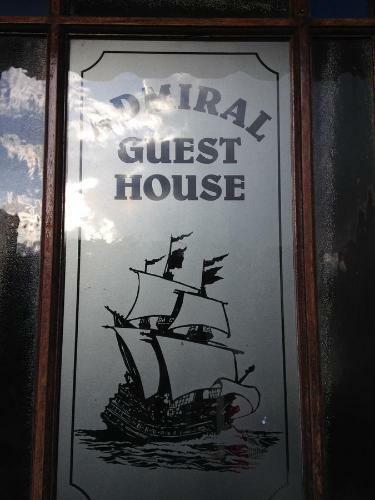 Hostal Admiral Guest House