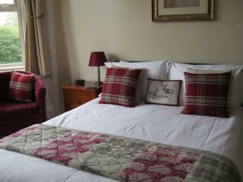 Hostal Autumn Leaves Guest House
