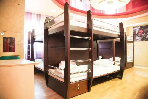 Albergue Guest House Polyanka