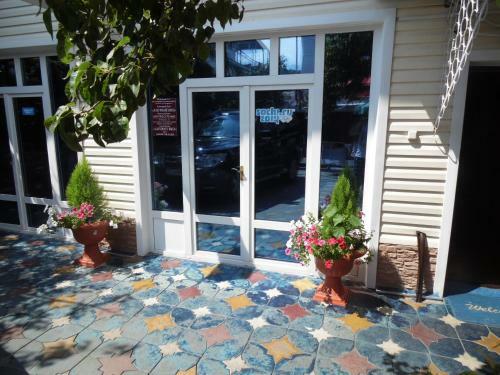Hostal Guest House Lazurny Briz