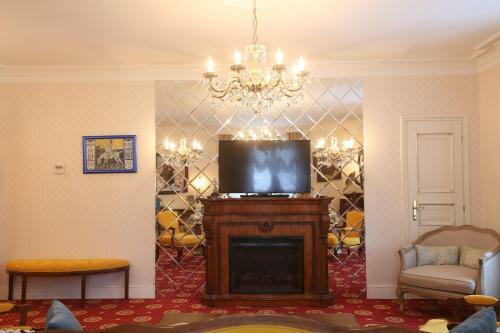 Russkiy Dvorik Boutique Hotel
