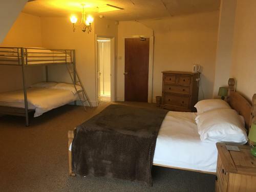 Bed & Breakfast Camelot Seafront Hotel