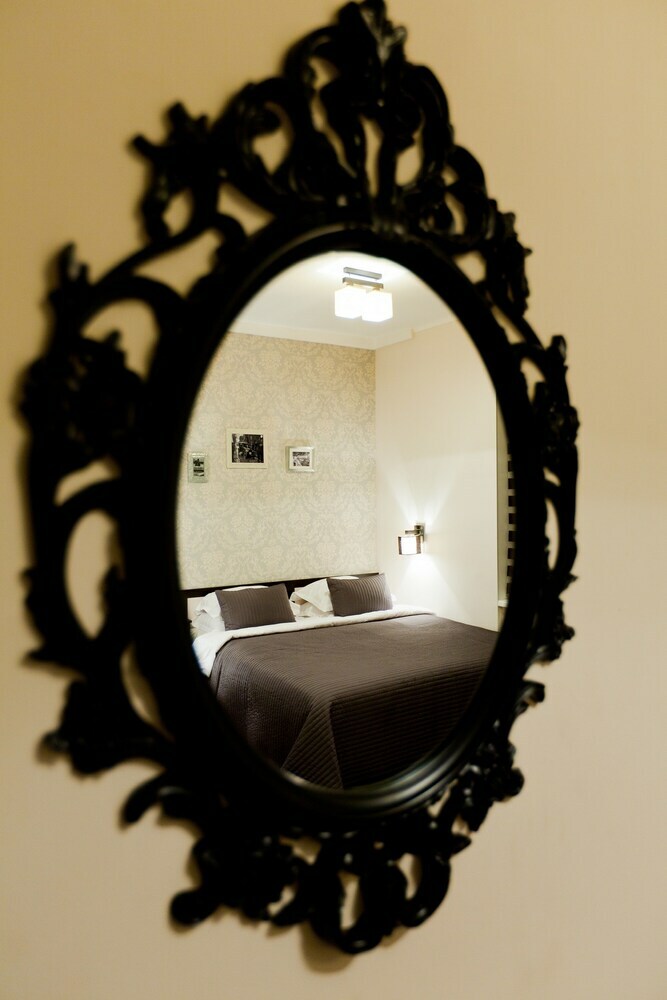 Apriori Hotel