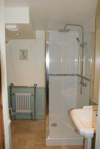 Hostal No.4 Guest House - Adults Only