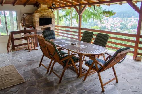 Hostal Zamora Bellevue By Citylife Suites