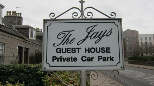 Hostal The Jays Guest House