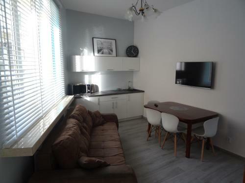 Cicha Przysta? Apartamenty Port