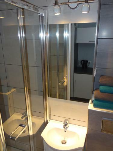 Cicha Przysta? Apartamenty Port