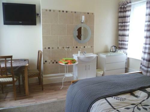 Hostal Number Twenty-five Guesthouse