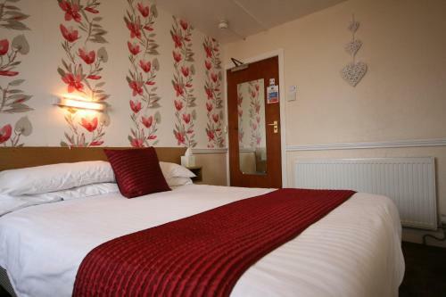 The Blenheim Mount Hotel