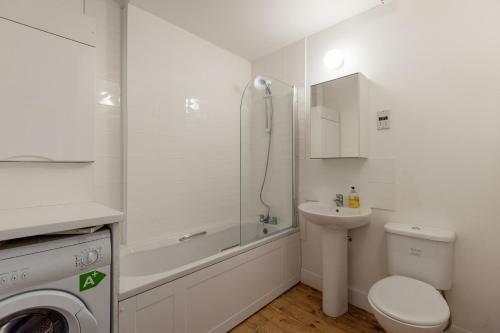 Apartment Elm Row
