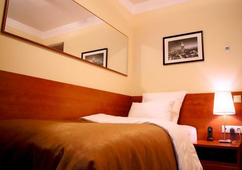 Bentley Hotel