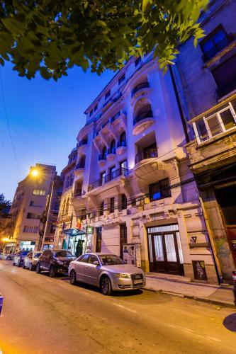 Hotel Carpati Imparatul Romanilor