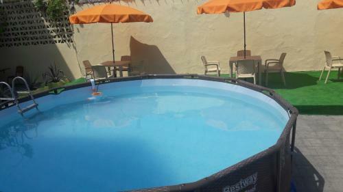 Hostal Charodeika Guest House