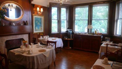 Bed & Breakfast Sandilands House