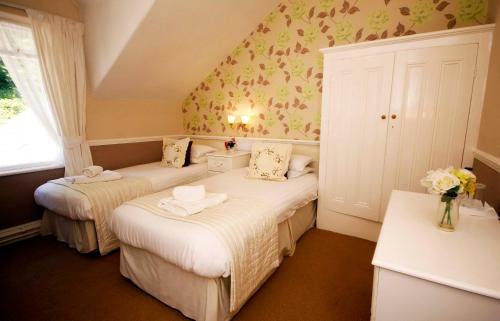 Hostal Warwick House