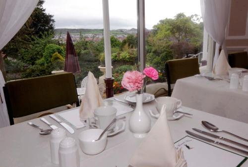 Hostal Warwick House