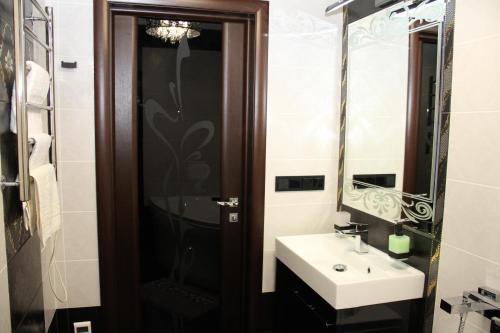 Apartment Marshala Bagramyana 14