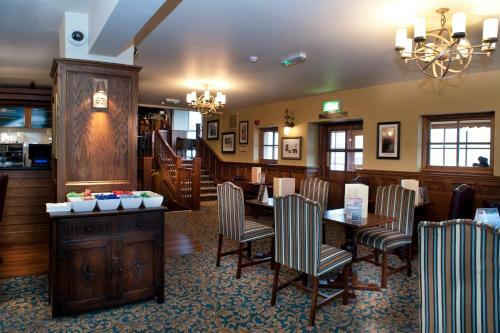 Cabot Court Hotel