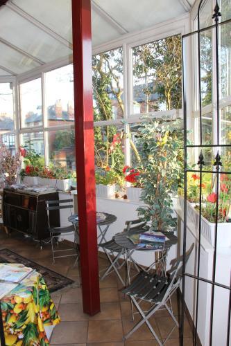 Hostal A38 Woodlands