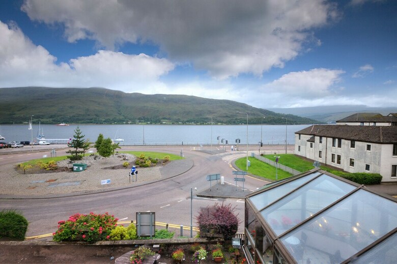 Muthu Fort William Hotel