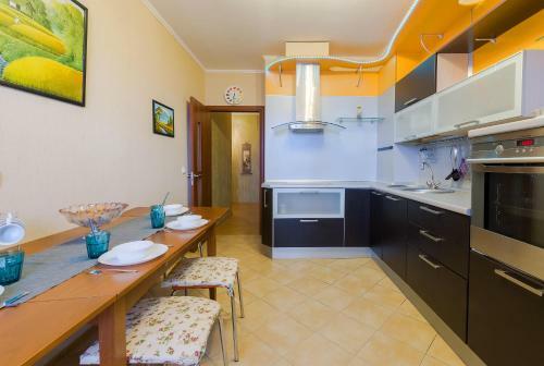 Apartments Domotelli On Pionerskay