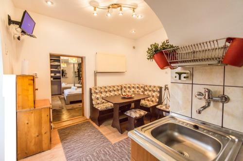 Apartamento Raicu Residence