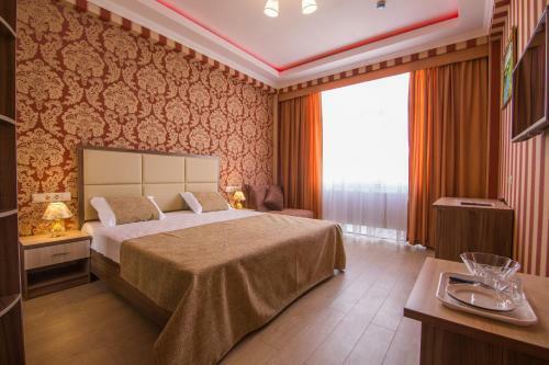 Ml Hotel