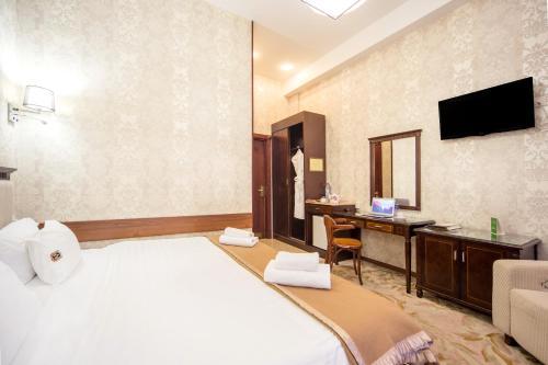 Hotel Happy Inn