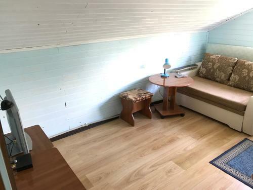 Hostal Guest House On Ulitsa Uchitelskaya