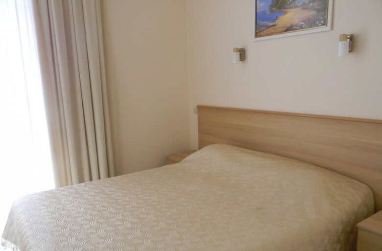 Sokol Hotel