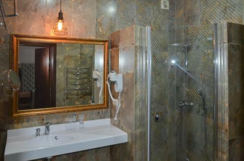 Alm Hotel