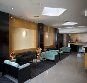 Hotel Junior