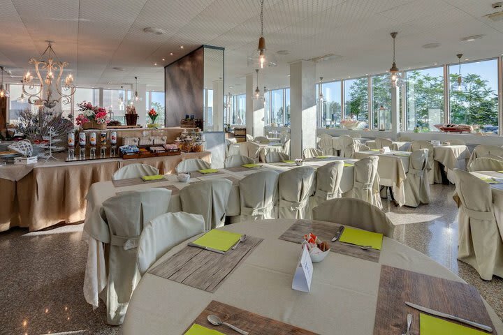 Best Western Maison B Hotel