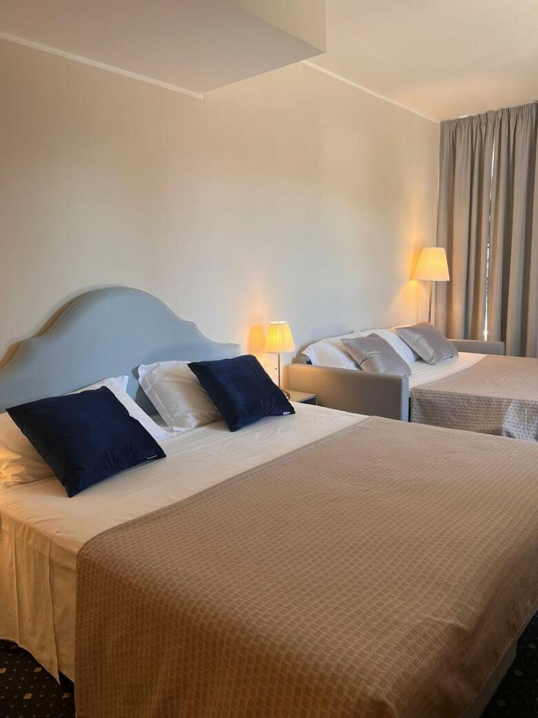 Hotel Dor�