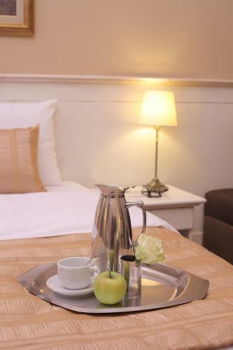 Bed & Breakfast Booking Rooms