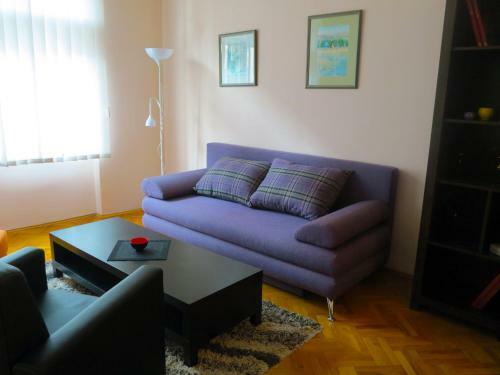 Traveler's Premium Apartment