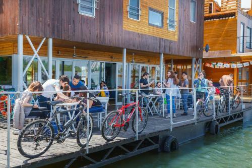 Bed & Breakfast Arkabarka 2- Floating Dream Apartments