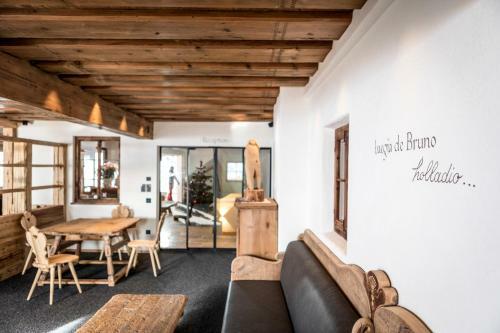 Hostal Rifugio Salei