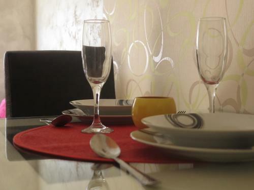 Traveler's Hostel & Apartments