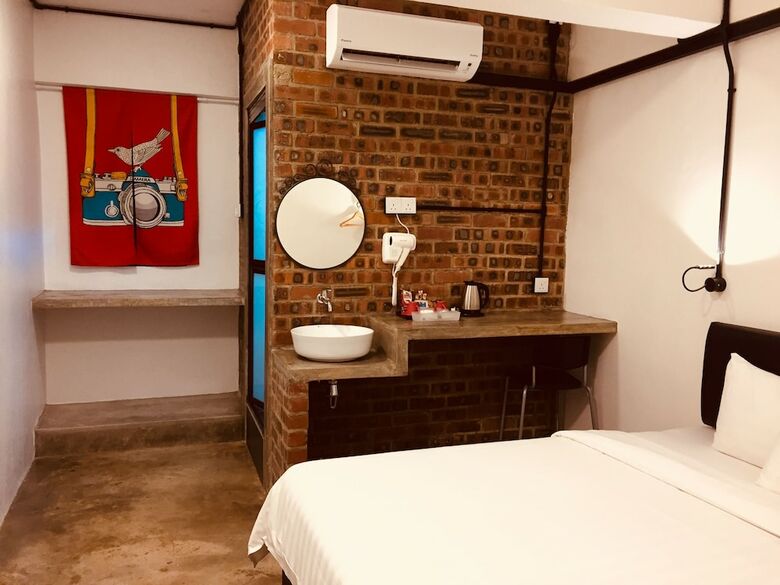 Suite 18 Boutique Hotel