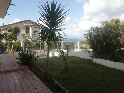 Apartment In L.brace