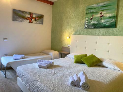 Hostal Gioia Guesthouse