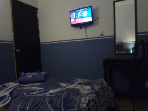 Hostal Zocalo Rooms