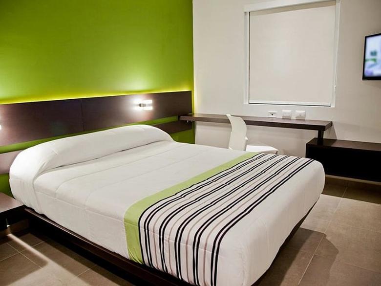 Hotel City Express Junior Merida Altabrisa