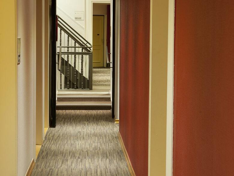 Hotel Le Grillon