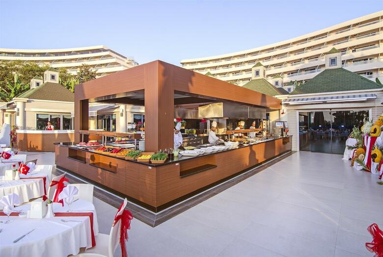 Hotel Grand Blue Sky