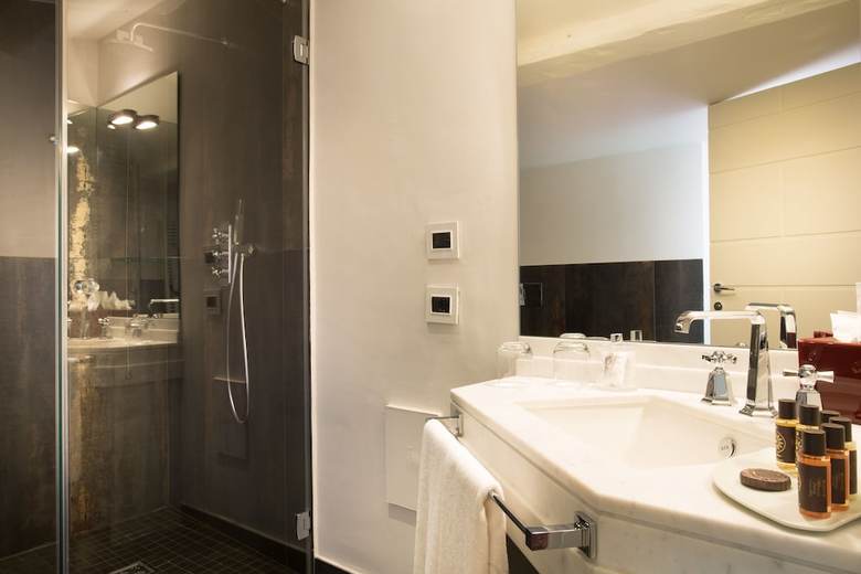 Firenze Number Nine Wellness Hotel