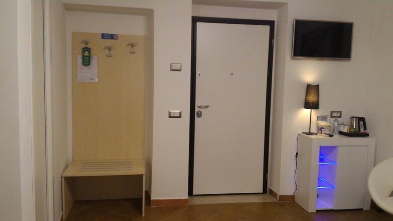 Hostal Albis Rooms Guest House